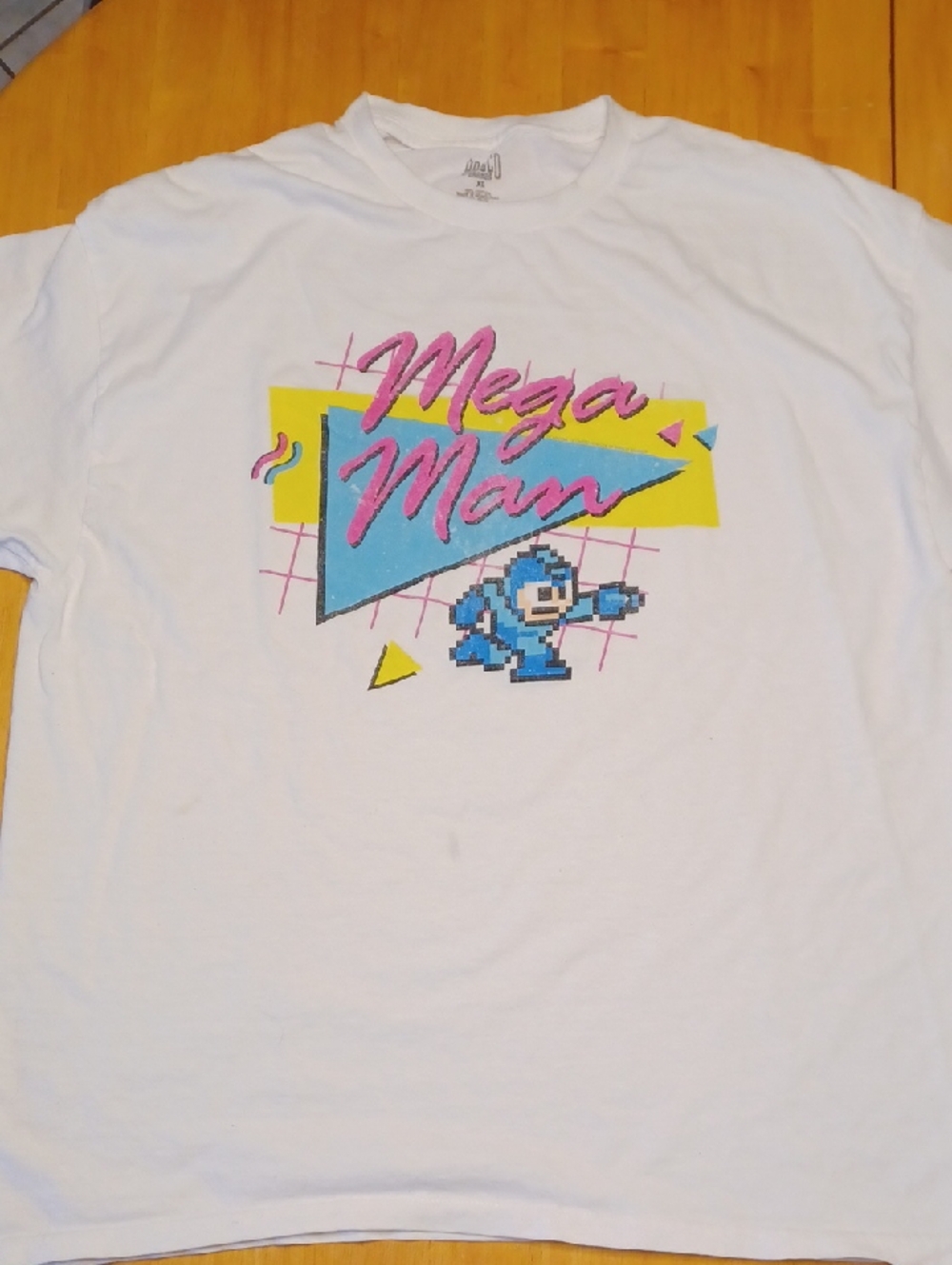 Brisco Mega Man Graphic Tee - White Pink & Blue Retro Print 100% Cotton Size XL